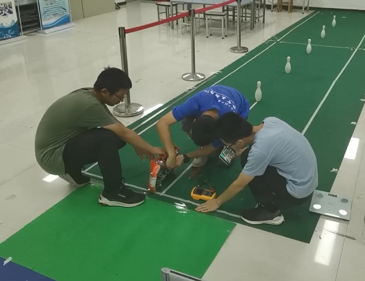 2016年LOL比赛赌注平台中国工程机器人大赛暨国际公开赛线上预选赛预选赛

